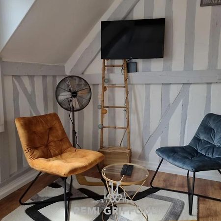 La Capucine Lovely Studio City Center Honfleur Kültér fotó